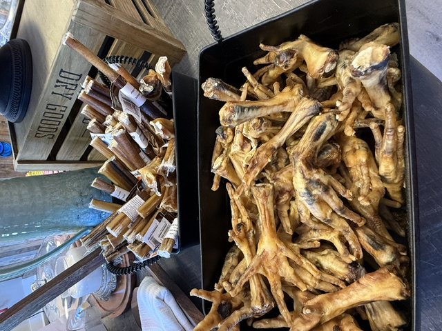 Dehydrated chicken feet dog treats